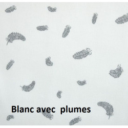 Lingettes démaquillantes ou pour bébé (lot de 10 lingettes)