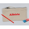 Trousse brodée