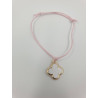 Bracelet cordon avec pendentif croix arrondie