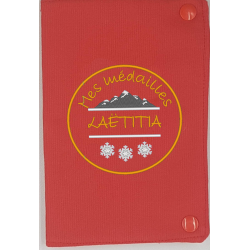 Pochette pour médailles et carnet ESF de Ski Montagnes enneigées