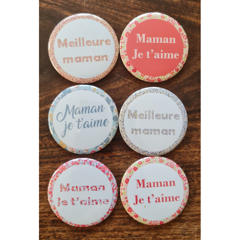 Magnet, badge ou décapsuleur Maman avec sa pochette